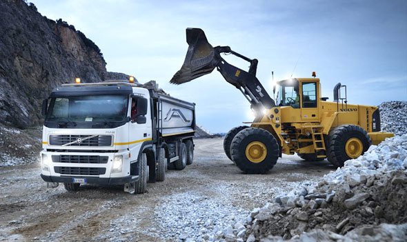 Продажа и доставка асфальтной крошки и других нерудных материалов Продажа и доставка асфальтной крошки и других нерудных материалов